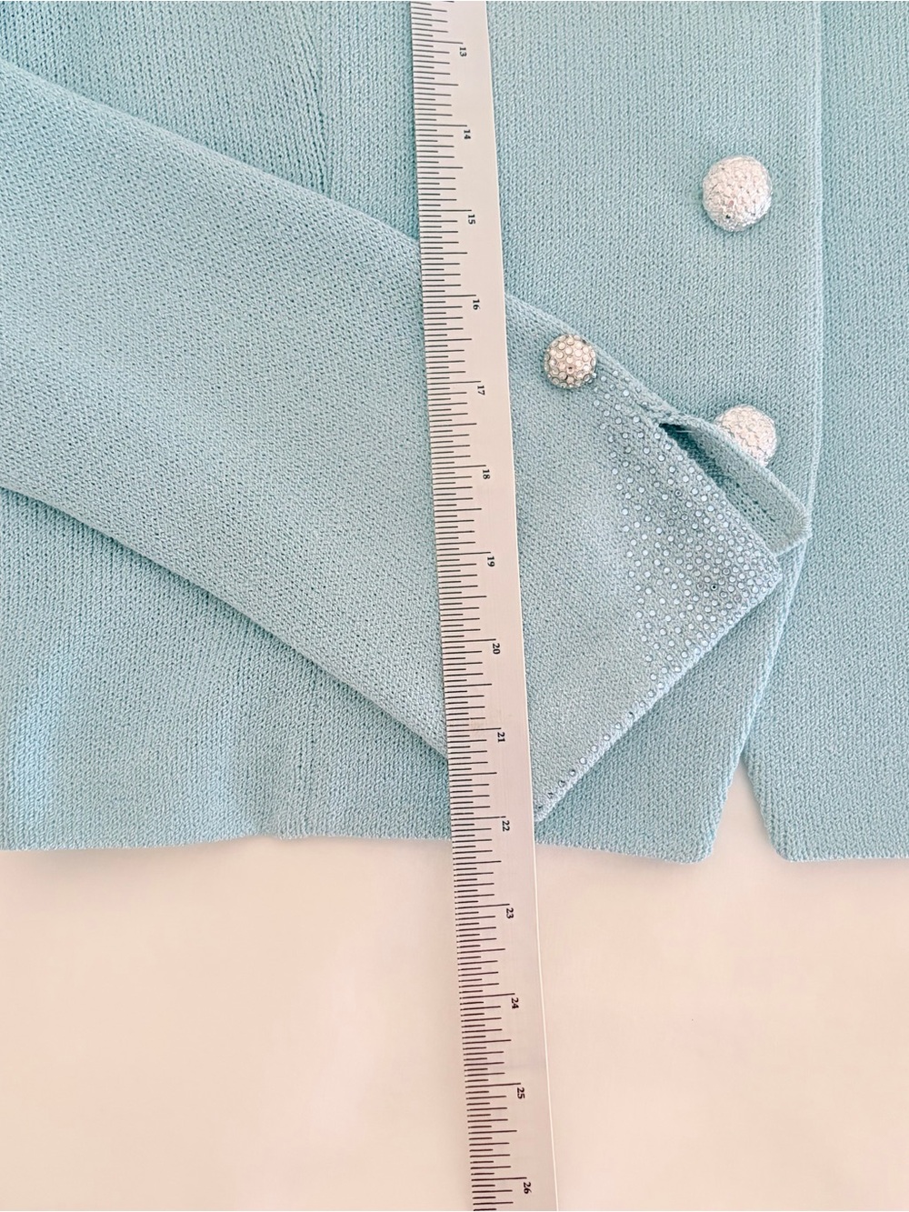 St. John Evening Pastel Blue 3 Piece Pantsuit Size 14, Classic, Quiet Luxury - Picture 6 of 16